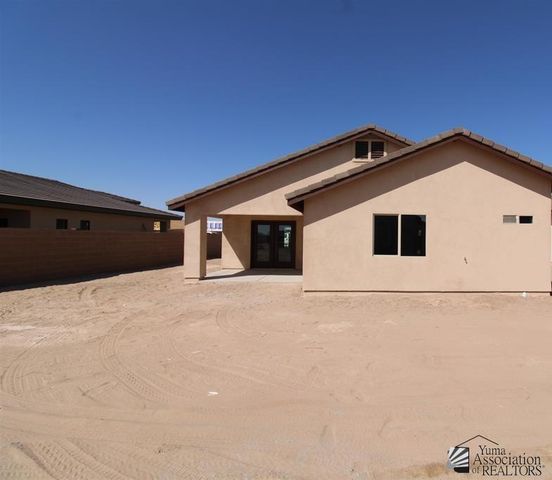 4675 E Ortega St, San Luis, AZ 85336