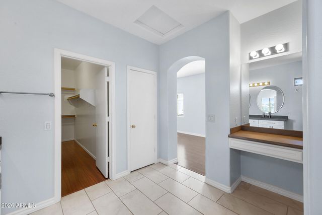 3006 E KINGS Avenue, Phoenix, AZ 85032