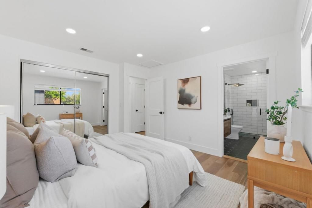 Image 31 of property listing at 4610 Capitola Avenue, San Jose, CA 95111