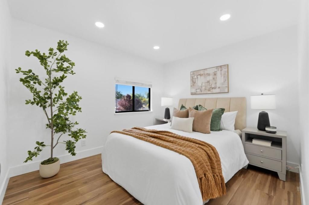 Image 33 of property listing at 4610 Capitola Avenue, San Jose, CA 95111