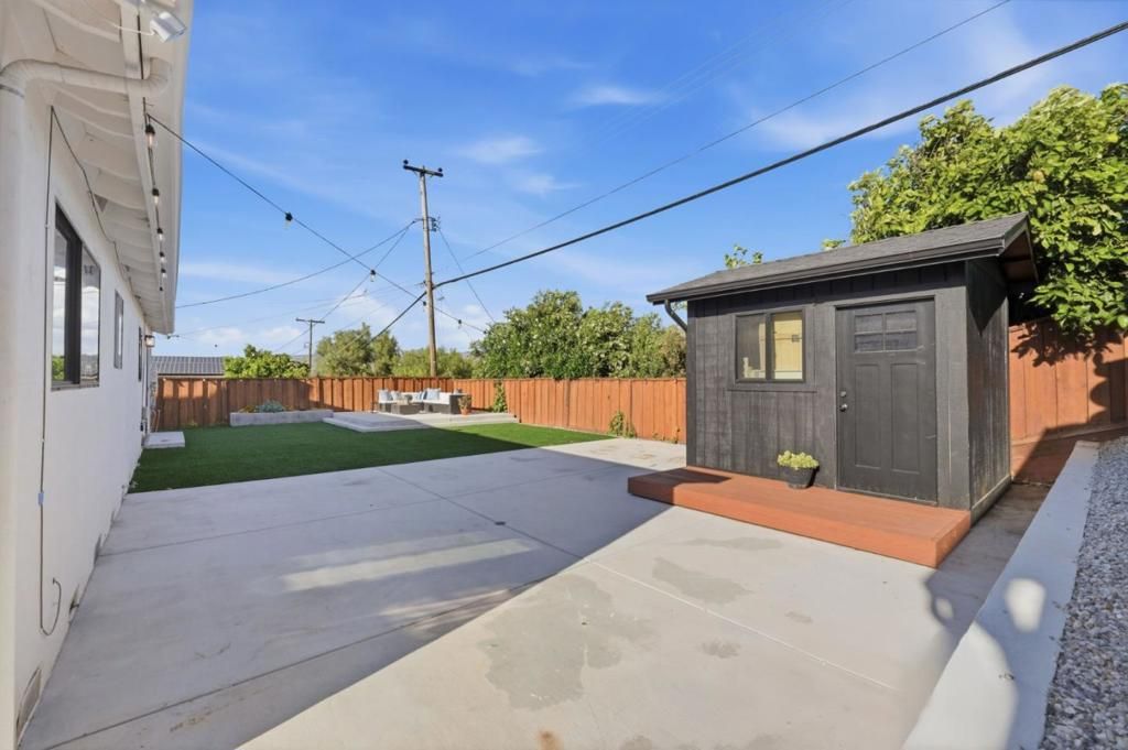 Image 51 of property listing at 4610 Capitola Avenue, San Jose, CA 95111