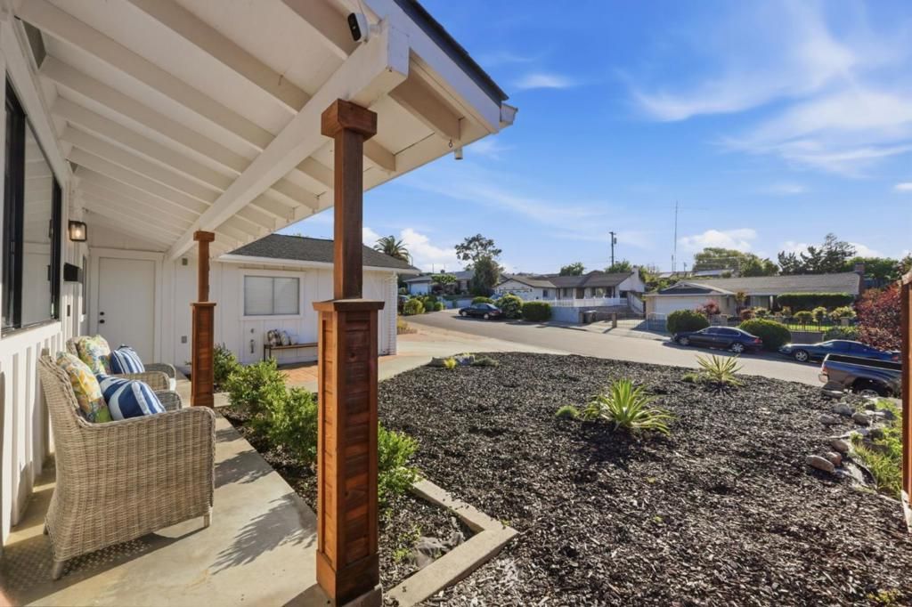 Image 6 of property listing at 4610 Capitola Avenue, San Jose, CA 95111
