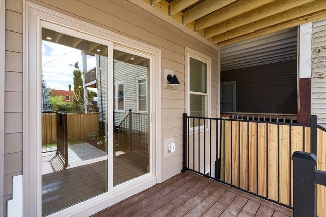 17 Princeton St 1A, Boston, MA 02128