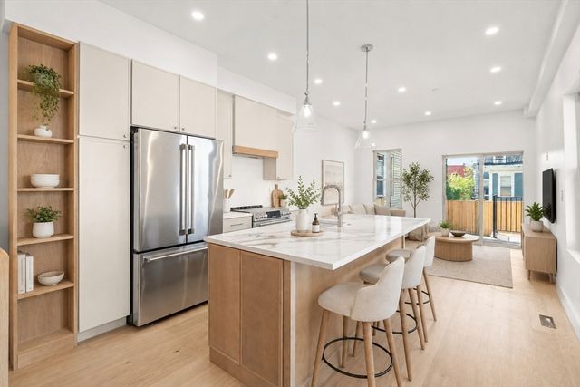 17 Princeton St 1A, Boston, MA 02128