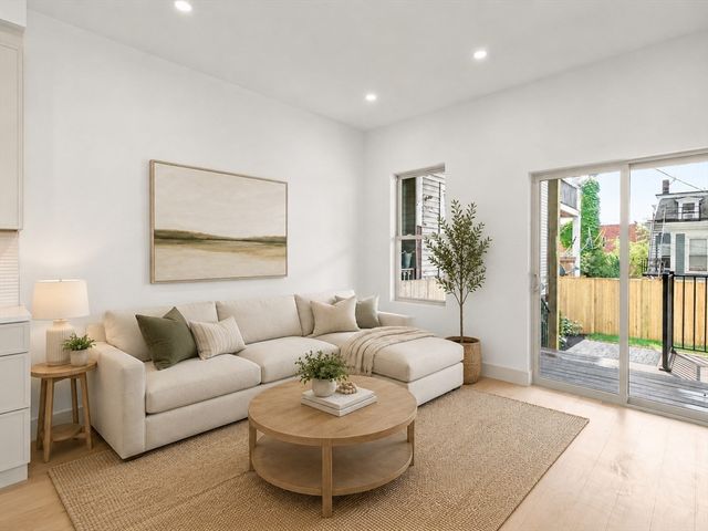 17 Princeton St 1A, Boston, MA 02128