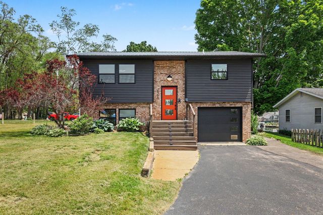 2865 S Patterson Road, Yankee Springs Twp, MI 49348