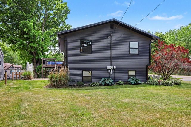 2865 S Patterson Road, Yankee Springs Twp, MI 49348