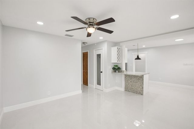 10120 ALAMBRA AVENUE, Tampa, FL 33619