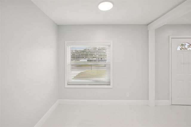 10120 ALAMBRA AVENUE, Tampa, FL 33619