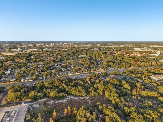 10120 ALAMBRA AVENUE, Tampa, FL 33619