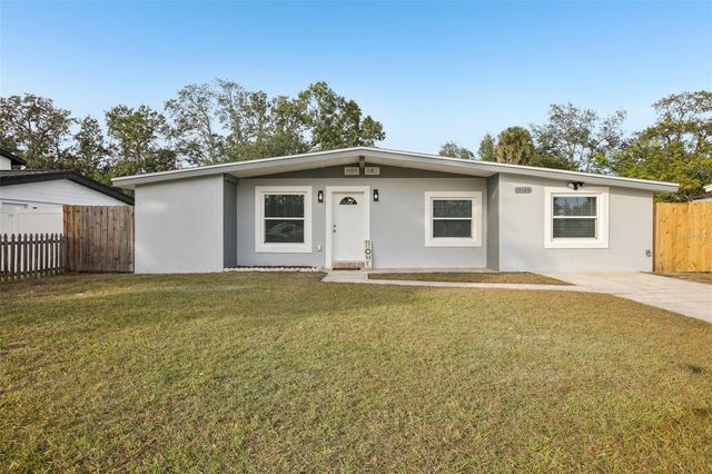 10120 ALAMBRA AVENUE, Tampa, FL 33619