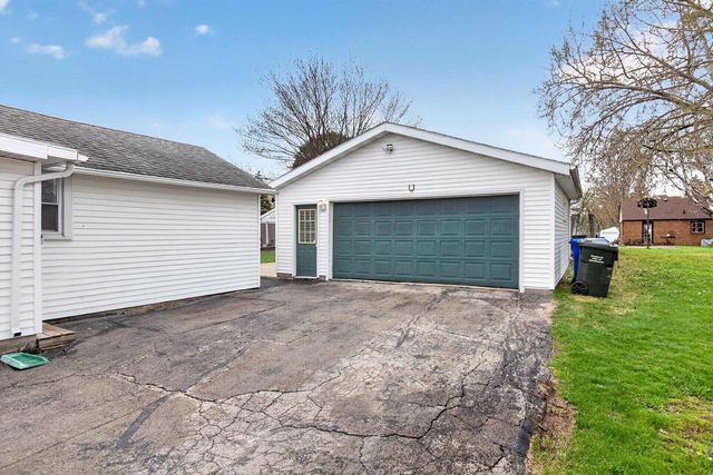 217 GERTRUDE STREET, Kaukauna, WI 54130