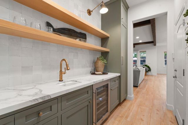 9732 Sword Dancer Dr, Roseville, CA 95747