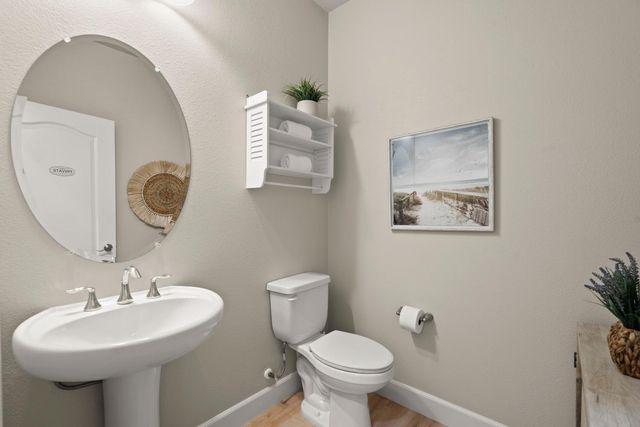 9732 Sword Dancer Dr, Roseville, CA 95747