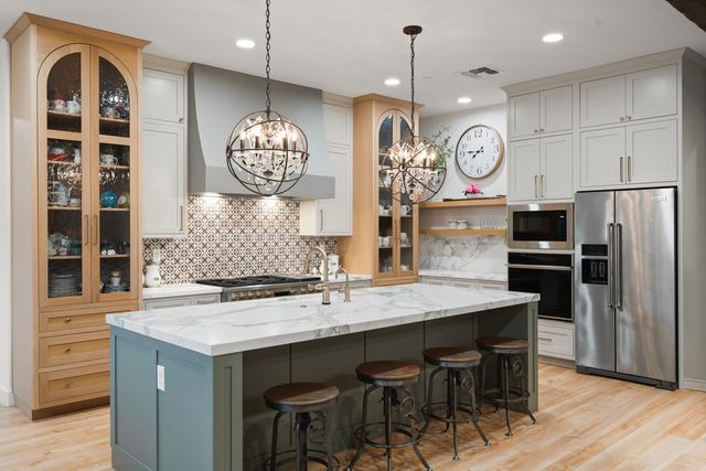 9732 Sword Dancer Dr, Roseville, CA 95747