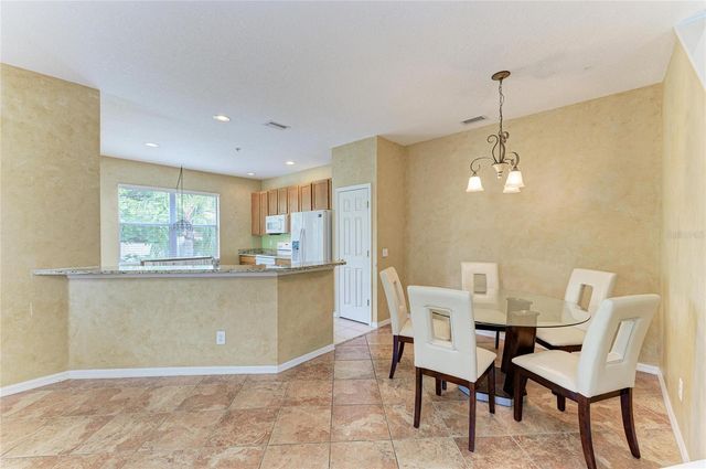 3931 YELLOWSTONE CIRCLE, Sarasota, FL 34233