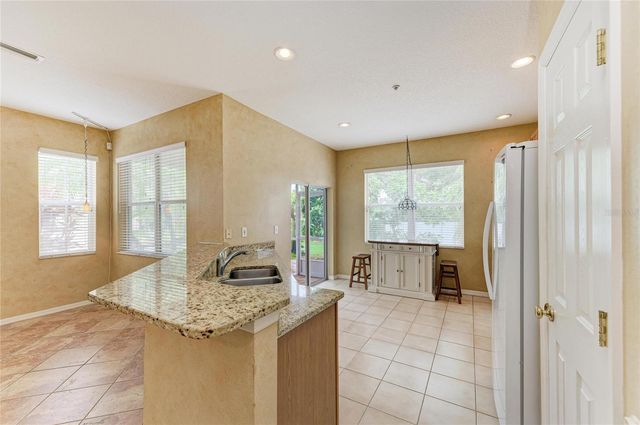3931 YELLOWSTONE CIRCLE, Sarasota, FL 34233