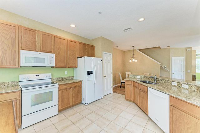 3931 YELLOWSTONE CIRCLE, Sarasota, FL 34233