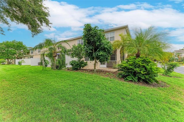 3931 YELLOWSTONE CIRCLE, Sarasota, FL 34233