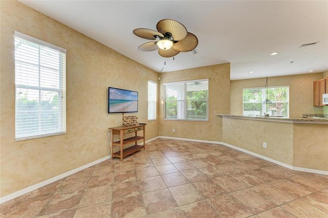 3931 YELLOWSTONE CIRCLE, Sarasota, FL 34233