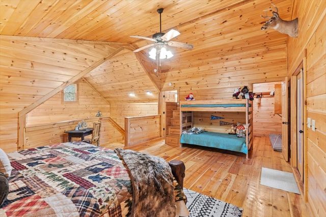61 Grove Lane, Ellijay, GA 30540