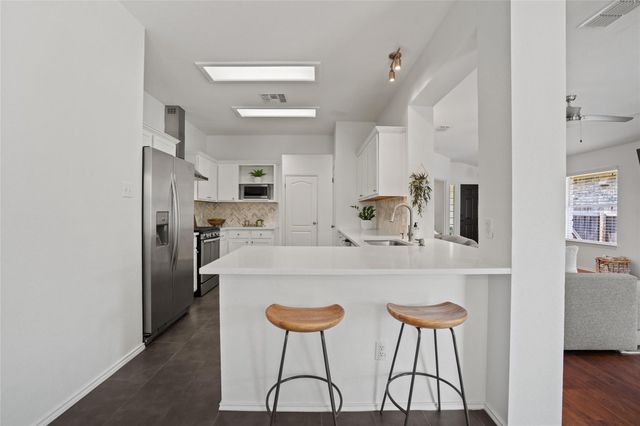 3207 Silkgrass BND, Austin, TX 78748