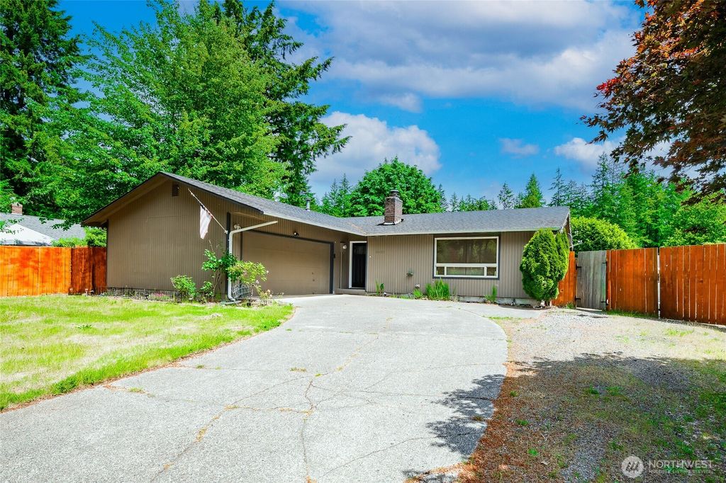8630 Conifer Court SE, Olympia, WA 98513