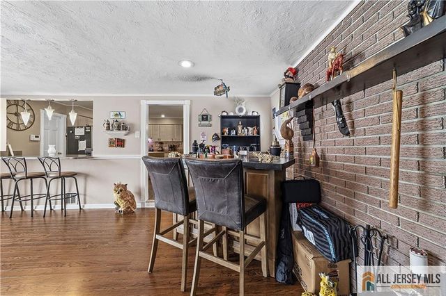 15 Drexel Terrace, Monroe, NJ 08831