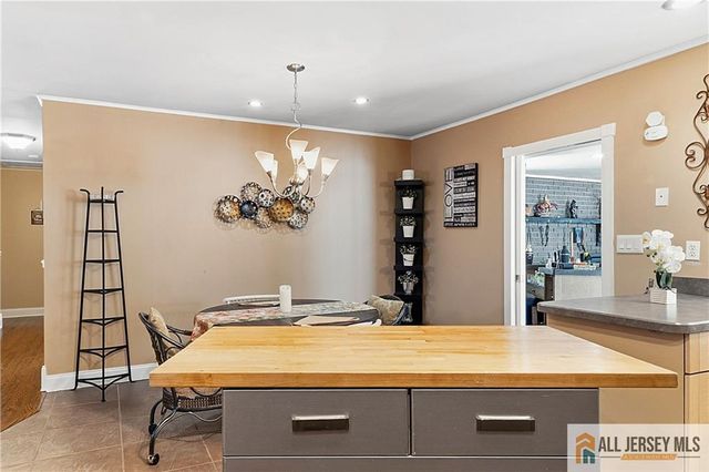 15 Drexel Terrace, Monroe, NJ 08831