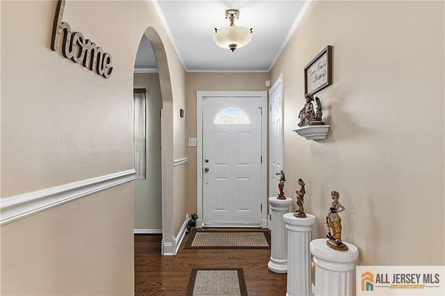 15 Drexel Terrace, Monroe, NJ 08831