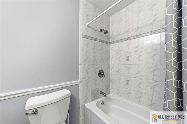 15 Drexel Terrace, Monroe, NJ 08831