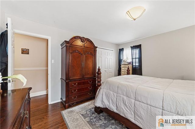 15 Drexel Terrace, Monroe, NJ 08831