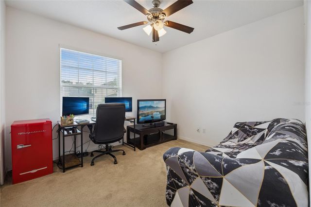 2541 MARTINS RUN, Tavares, FL 32778