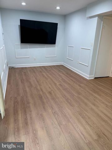 7431 SHADY GLEN TER, Capitol Heights, MD 20743