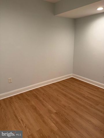 7431 SHADY GLEN TER, Capitol Heights, MD 20743