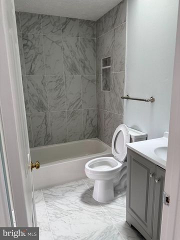 7431 SHADY GLEN TER, Capitol Heights, MD 20743