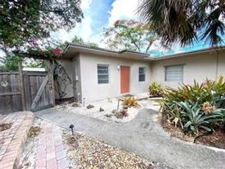 1130 NE 3rd Avenue, Fort Lauderdale, FL 33304