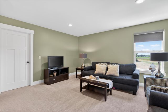 51491 Water Mark Drive, Macomb Twp, MI 48042