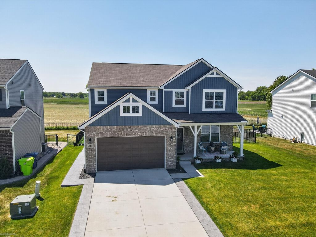 51491 Water Mark Drive, Macomb Twp, MI 48042