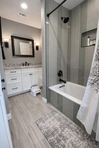 3006 Stardust DR, Austin, TX 78757