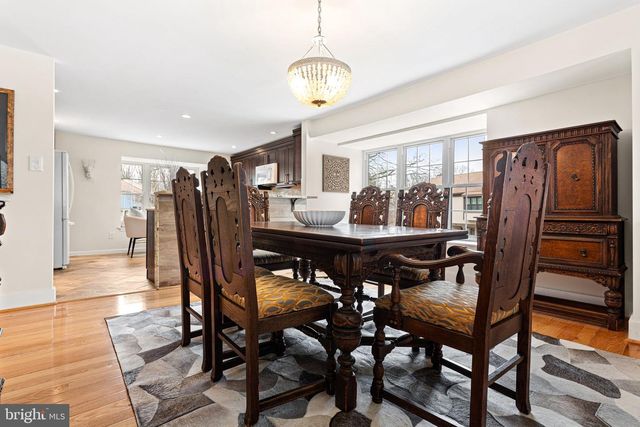 318 KINGS CROFT, Cherry Hill, NJ 08034