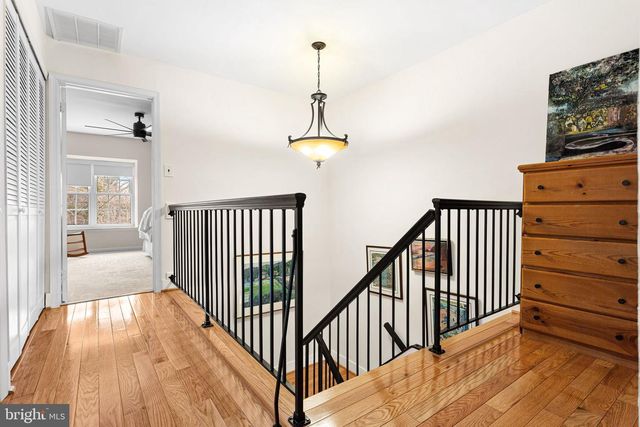 318 KINGS CROFT, Cherry Hill, NJ 08034