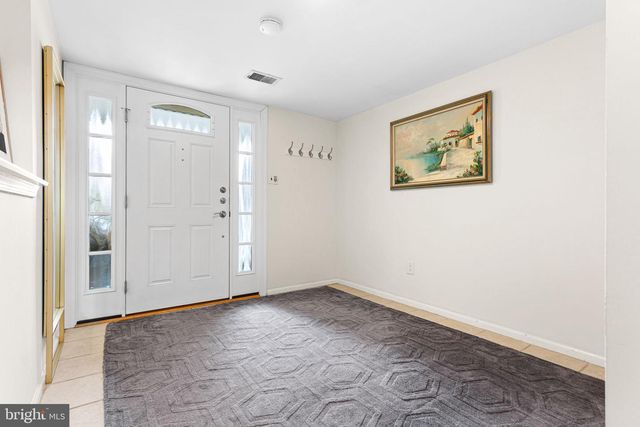 318 KINGS CROFT, Cherry Hill, NJ 08034