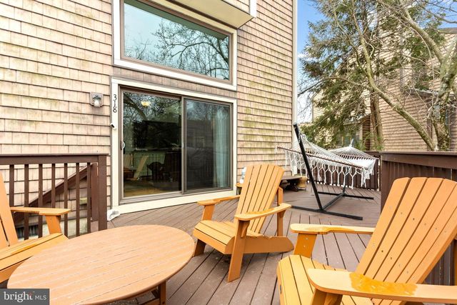 318 KINGS CROFT, Cherry Hill, NJ 08034