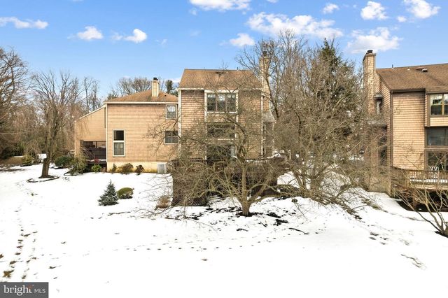 318 KINGS CROFT, Cherry Hill, NJ 08034