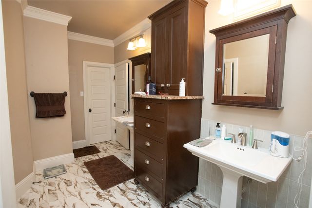 816 Plum Street, Graham, TX 76450