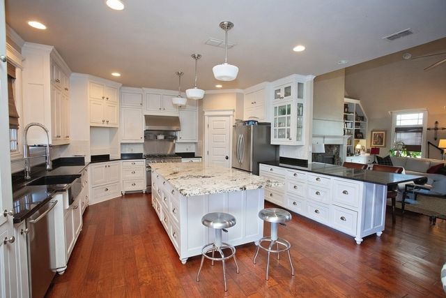 816 Plum Street, Graham, TX 76450