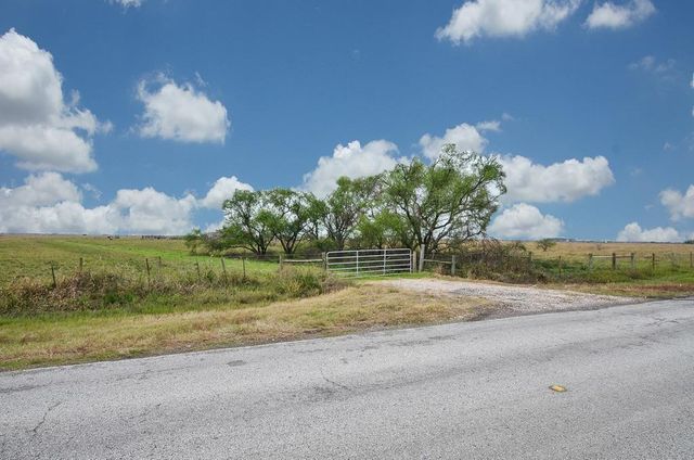 1 Brumbelow Road, Needville, TX 77461