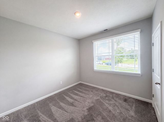 1671 Fairmount Drive, Greenfield, IN 46140