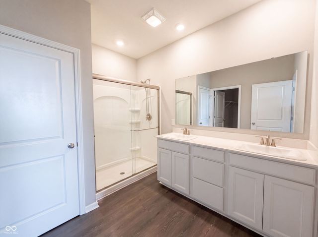 1671 Fairmount Drive, Greenfield, IN 46140